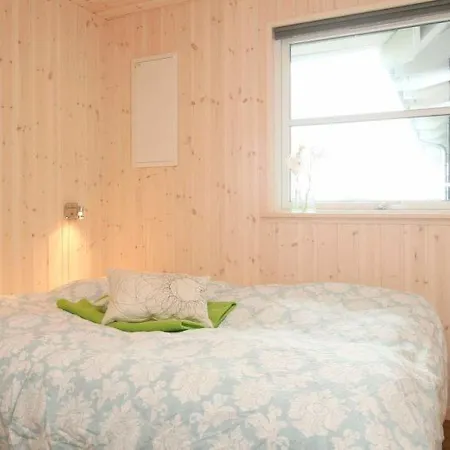 Sleeps 16 Pool Wifi