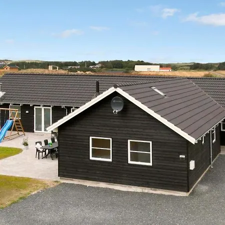Sleeps 16 Pool Wifi